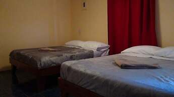 Monteverde Family House