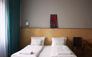 Barcelona Rooms&Restaurant