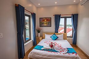 Minh An Riverside Villa