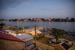 Minh An Riverside Villa