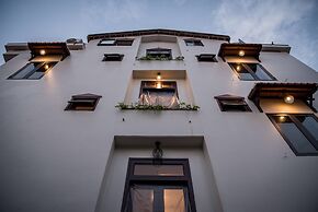 Minh An Riverside Villa