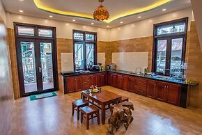 Minh An Riverside Villa