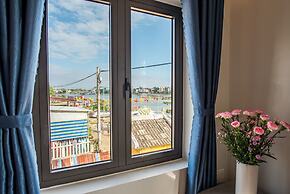 Minh An Riverside Villa