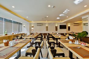 Aluna Ben Thanh Hotel