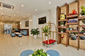 Aluna Ben Thanh Hotel