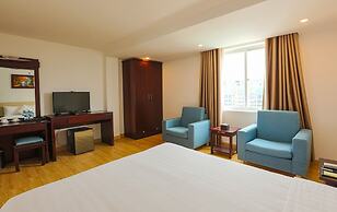 Aluna Ben Thanh Hotel