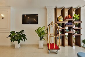 Aluna Ben Thanh Hotel