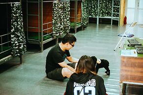 TravelBox Dorm Sweet Dorm - Hostel