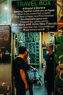 TravelBox Dorm Sweet Dorm - Hostel