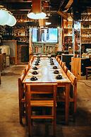 TravelBox Dorm Sweet Dorm - Hostel