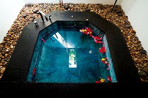 Cranganor History Cafe Riverside Chateau