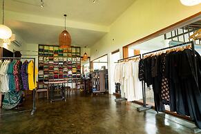 Cranganor History Cafe Riverside Chateau