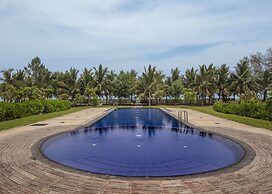 CASAMIA Oceanfront Condo Nilaveli