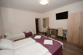 Hévízi Tópark Panzió