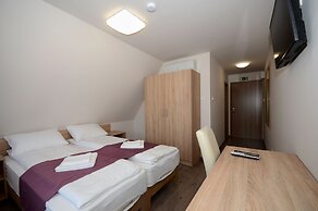 Hévízi Tópark Panzió