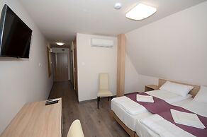 Hévízi Tópark Panzió