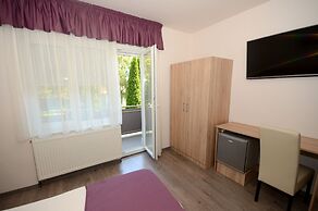 Hévízi Tópark Panzió