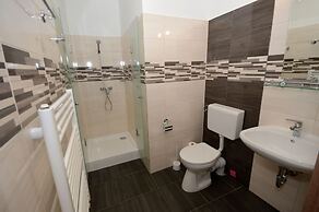 Hévízi Tópark Panzió