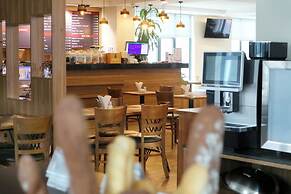 HM Grand Central Hotel