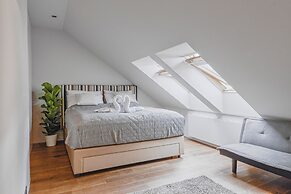 Luxury Apartment in Centre