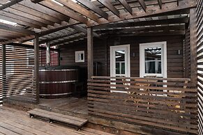 BaikalWood Eco Lodge & Spa