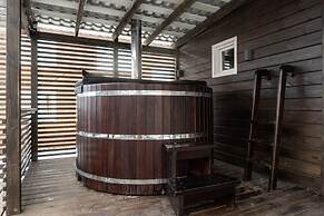 BaikalWood Eco Lodge & Spa