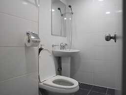 YH GuestHouse - Hostel