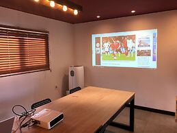 YH GuestHouse - Hostel