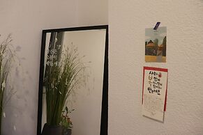 YH GuestHouse - Hostel