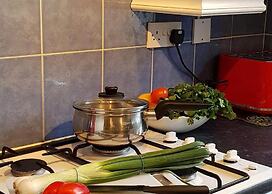 Huku Kwetu - Ravenhill House