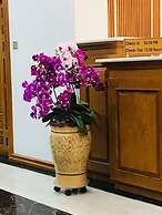 Shwe Pyi Thain Kha Hotel