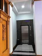 Shwe Pyi Thain Kha Hotel