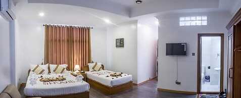 Shwe Pyi Thain Kha Hotel