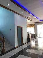 Shwe Pyi Thain Kha Hotel