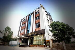 Shwe Pyi Thain Kha Hotel