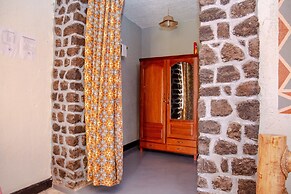 Musanze Caves Hotel