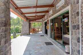 Musanze Caves Hotel