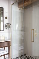 Les Jardins Du Faubourg Hotel & Spa by Shiseido