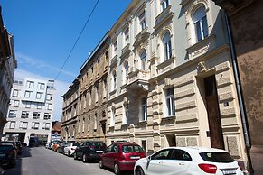 Apartments Zagreb1875