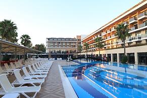 Aydinbey Queen's Palace & SPA - All Inclusive