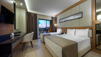 Aydinbey Queen's Palace & Spa - Ultra All Inclusive