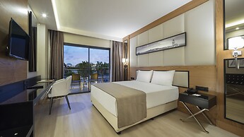 Aydinbey Queen's Palace & Spa - Ultra All Inclusive