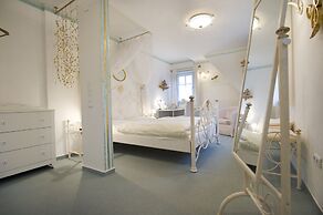 Hotel Goldflair am Rathaus