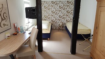 Hotel Goldflair am Rathaus