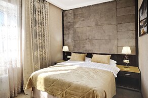 Royal Hotel Riz