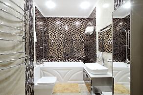 Royal Hotel Riz