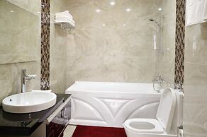 Royal Hotel Riz