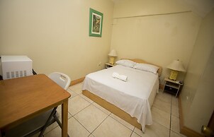 Glimbaro's Guest House