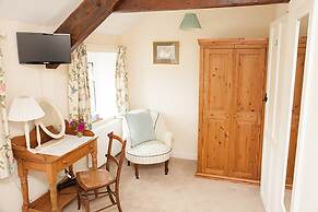 Blackwater Cottage B&B