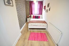 Old Nichol Guest Apartment